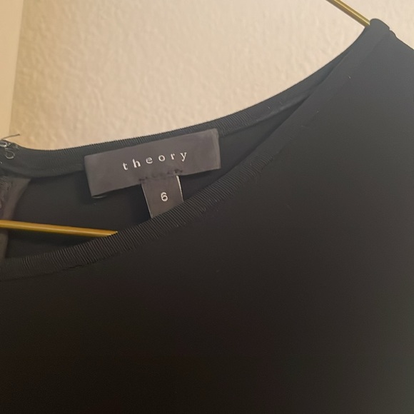 Black Theory dress with stretch - Picture 2 of 4